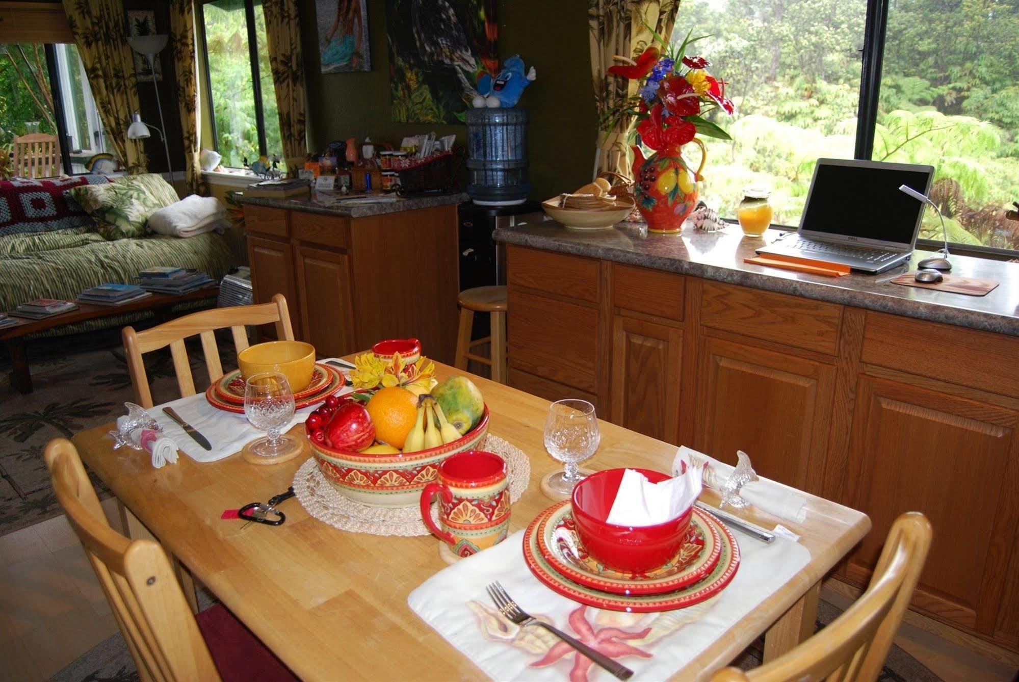 The Artist Cottage In Ohia Estates Волкано Экстерьер фото